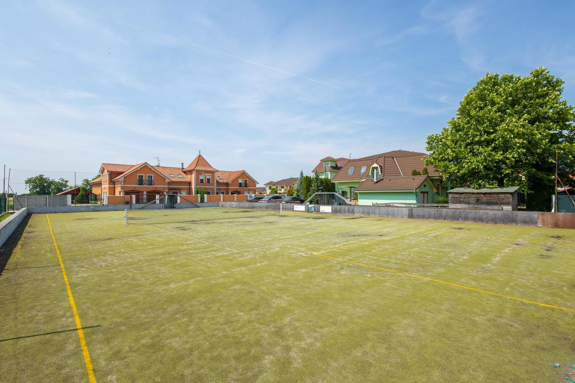 Hotel Pension Veľký Meder Exteriér fotografie